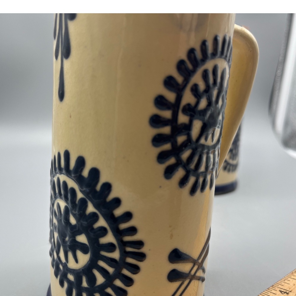 Vintage Folk Art Pottery Romania Pair of MugsCream Navy - Picture 7 of 7